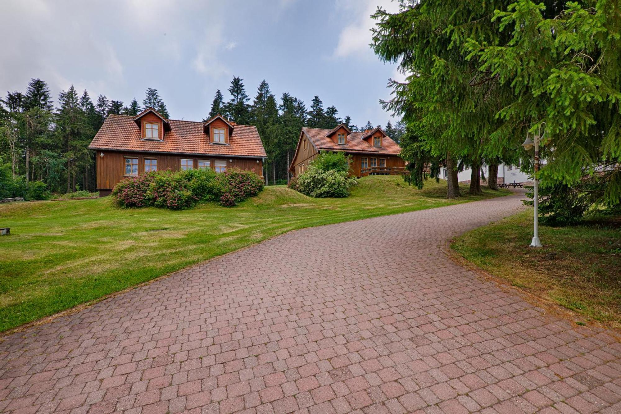 Hotel Und Berggasthof Spiessberghaus Friedrichroda Eksteriør bilde