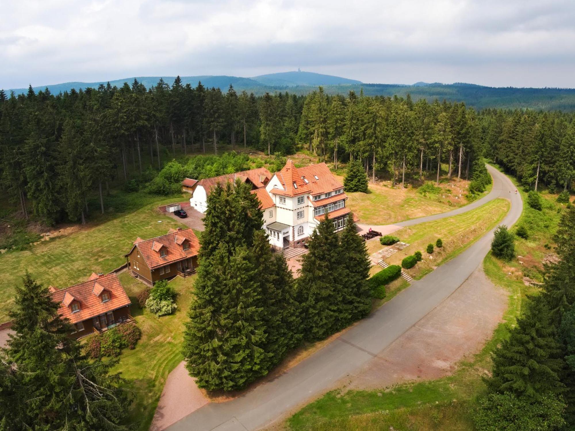Hotel Und Berggasthof Spiessberghaus Friedrichroda Eksteriør bilde