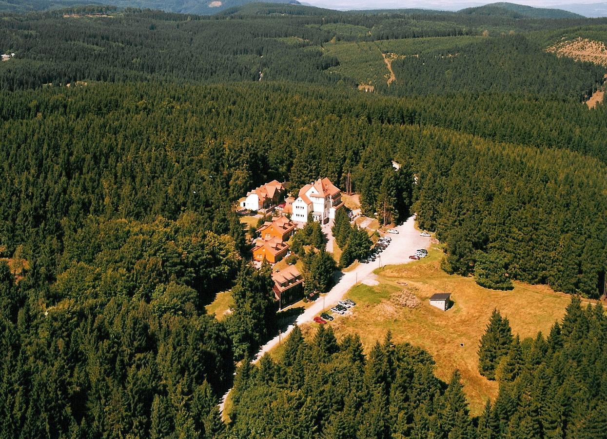 Hotel Und Berggasthof Spiessberghaus Friedrichroda Eksteriør bilde