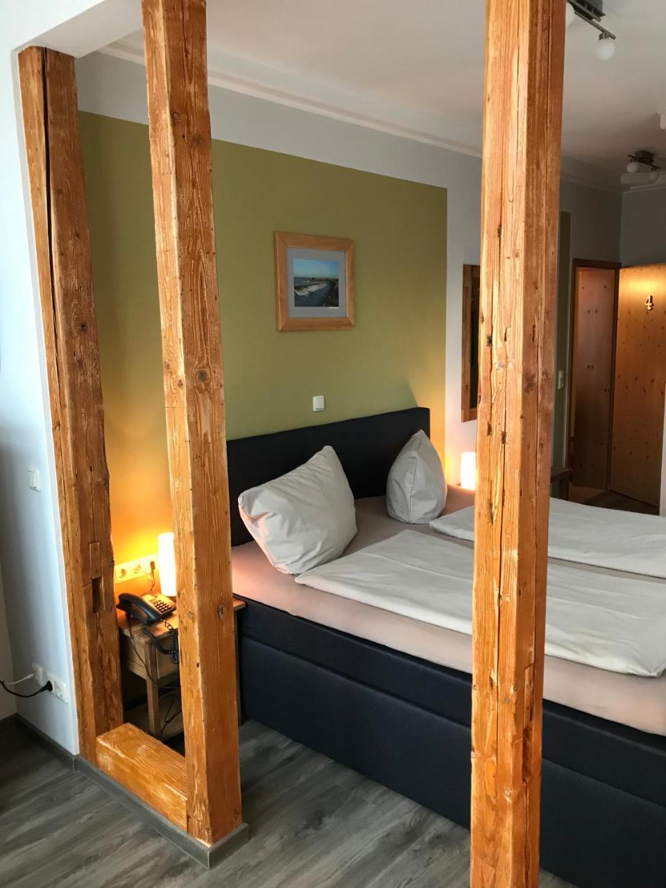Hotel Und Berggasthof Spiessberghaus Friedrichroda Eksteriør bilde
