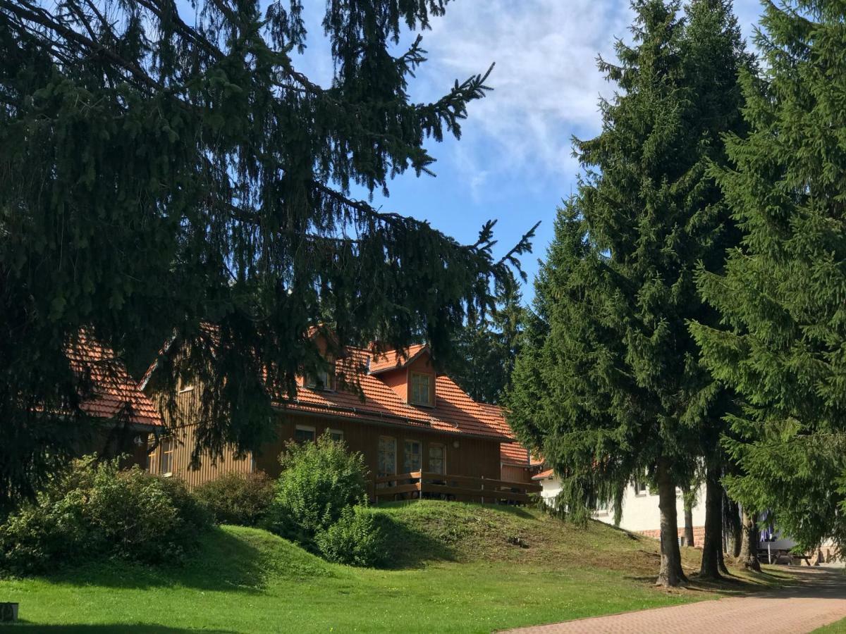 Hotel Und Berggasthof Spiessberghaus Friedrichroda Eksteriør bilde